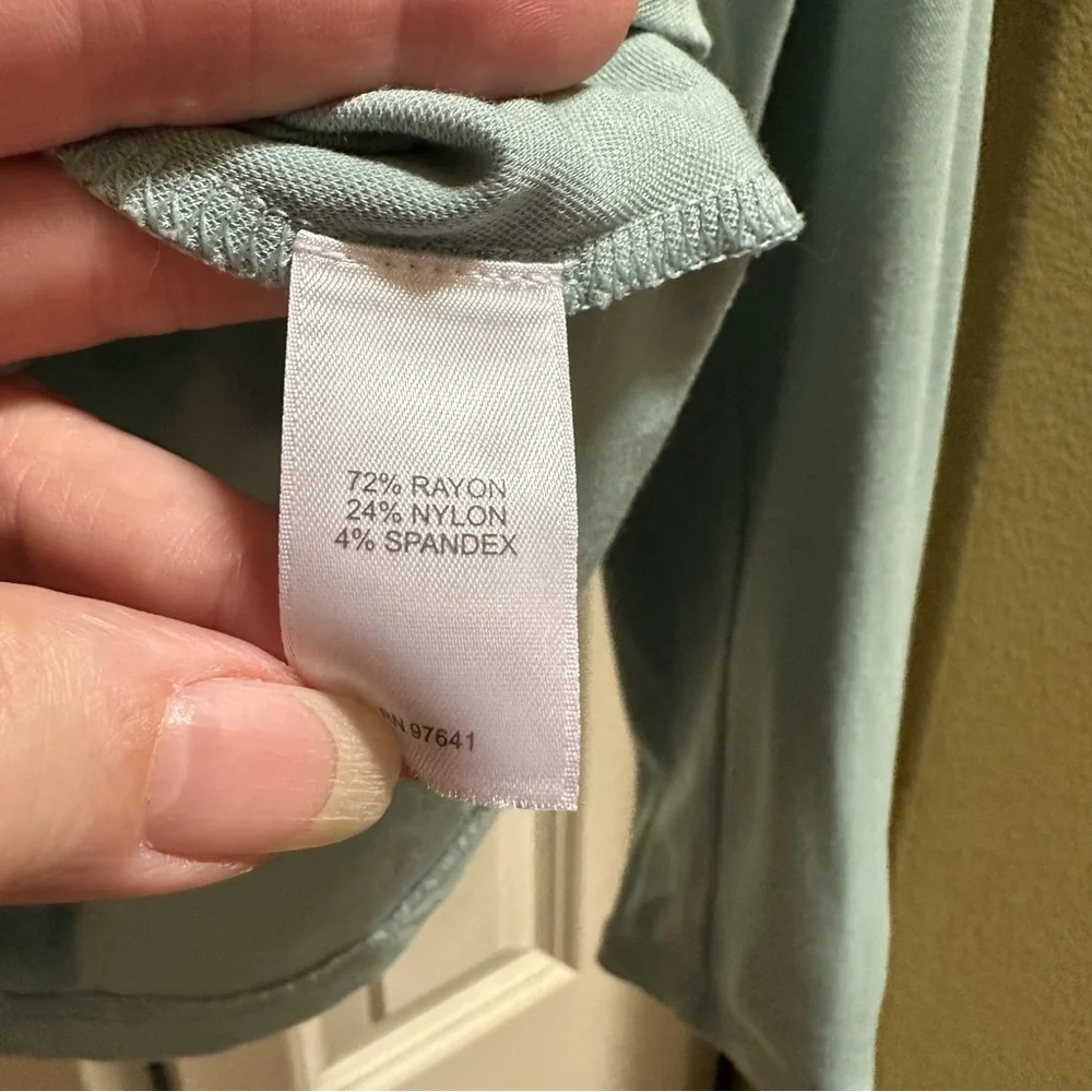 J. Jill Women's Light Green, Pistachio Button-Down Soft Long Sleeve Shirt, M - Picture 6 of 6